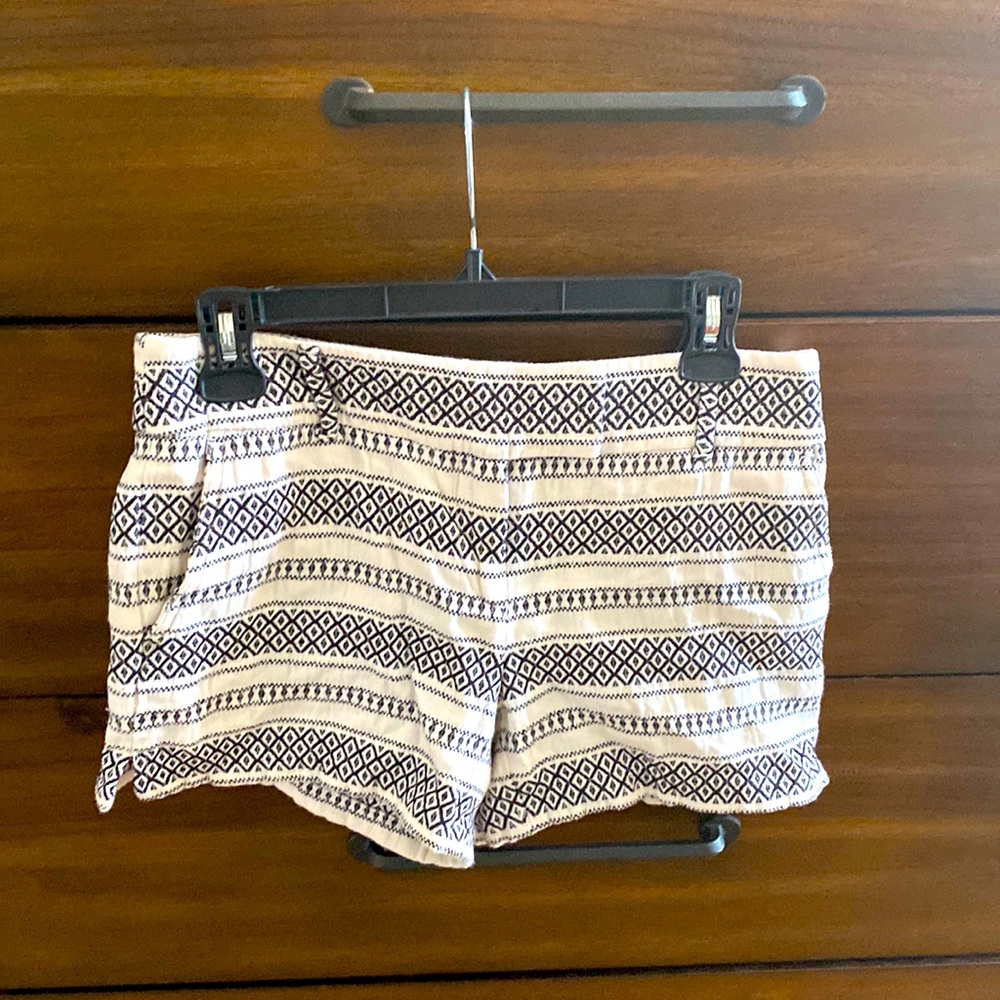 Loft Pattern shorts